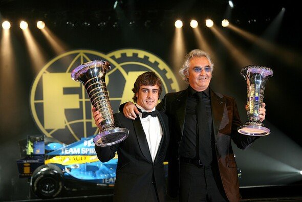 Nach 2005 und 2006 wird es für Fernando Alonso Zeit für den dritten WM-Titel - Foto: FIA