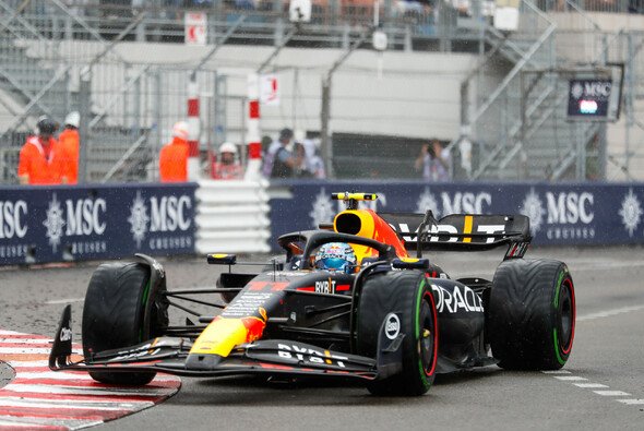 Sergio Perez beendet den Monaco-GP nur auf P16. - Foto: LAT Images