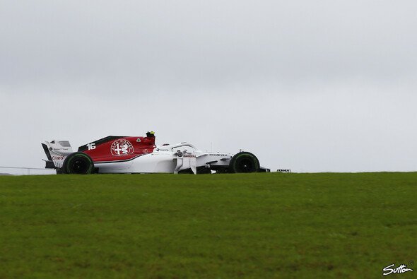 Charles Leclerc was quick but not always on the right track at the first test session - Photo: Sutton