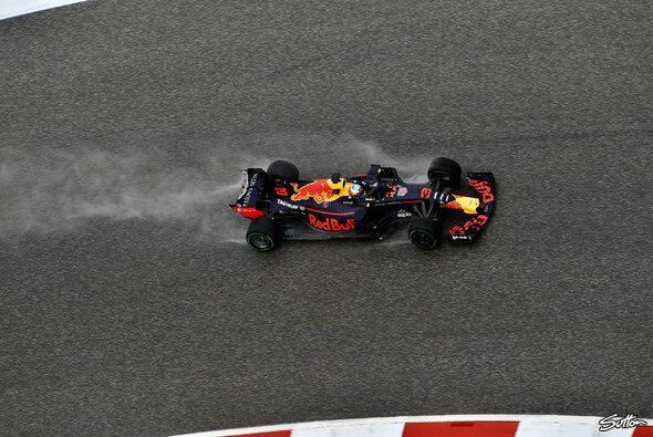 Daniel Ricciardo in first practice - Photo: Sutton