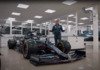 Aston Martin gewährt Eibnblicke in ihre Formel-1-Fabrik