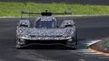 Mit Fotos: Ferrari und Peugeot liefern Vorgeschmack auf neue WEC-Autos 2027