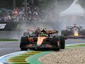 Lando Norris rettet Sieg im Formel-1-Chaos vor Verstappen: Wildes Regen-Rennen in Australien