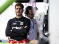 Irre Indycar-Aktion: Fahrer schiebt anderes Auto im Training einfach aus dem Weg