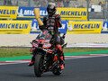 MotoGP heute LIVE: Marc Marquez wirft Sprint-Sieg mit Sturz weg! Bezzecchi jubelt