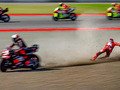Marco Bezzecchi bestraft: Double-Long-Lap-Penalty für MotoGP-Crash mit Marc Marquez in Indonesien