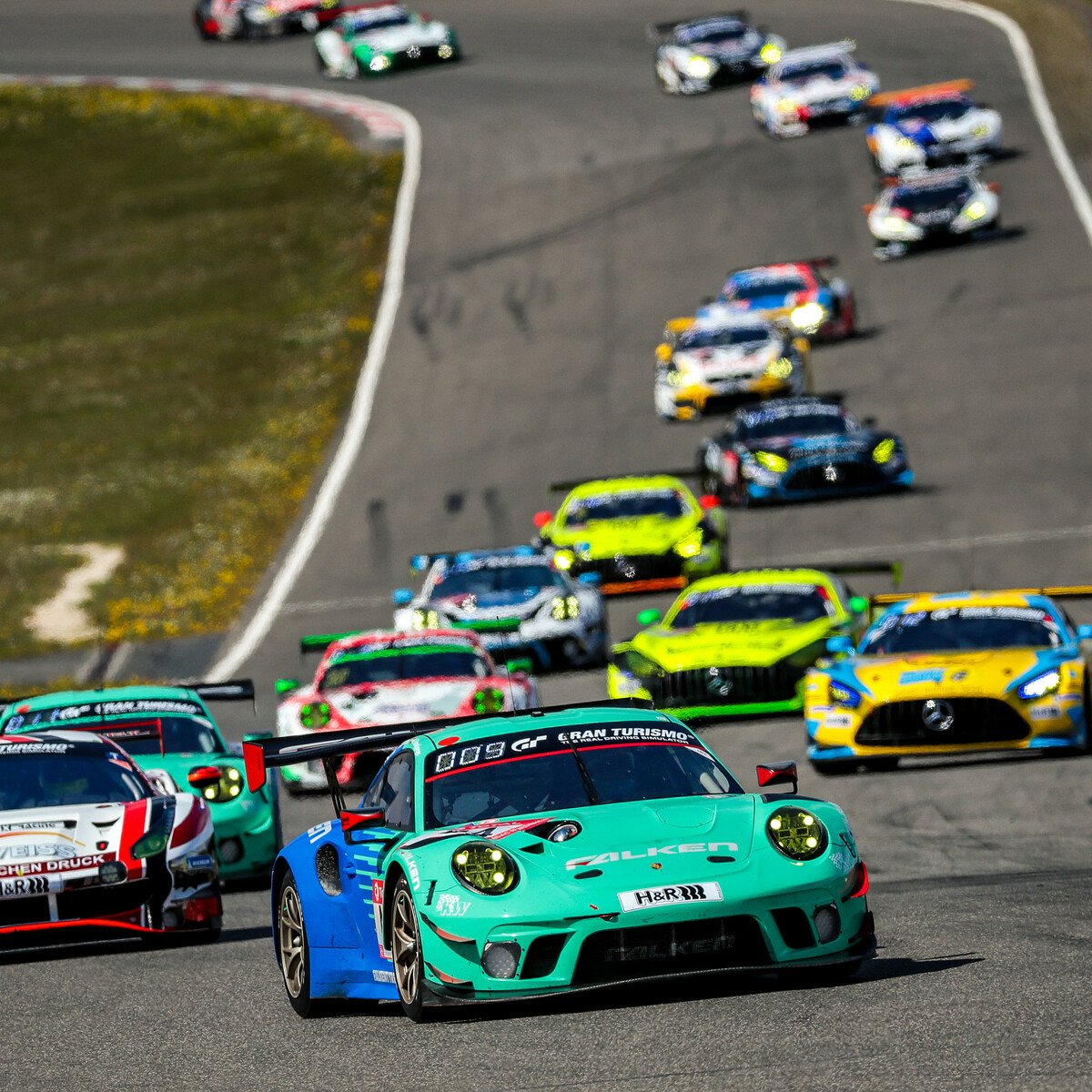 24h Nurburgring 2021 Zuschauer Auf Tribunen Zugelassen