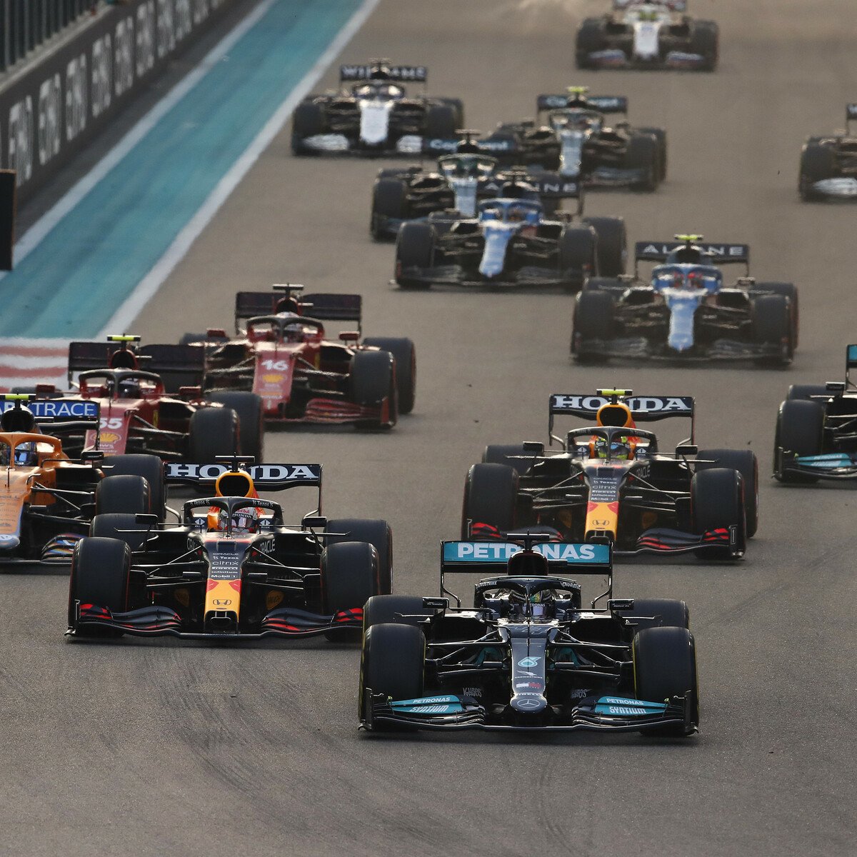 Formel 1 TV-Zahlen 2021 108 Millionen sahen Abu-Dhabi-Eklat