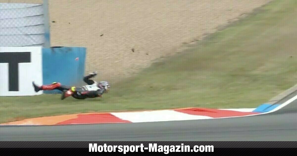 Serious Superbike accident! WSBK star Toprak Razgatlioglu crashes into wall