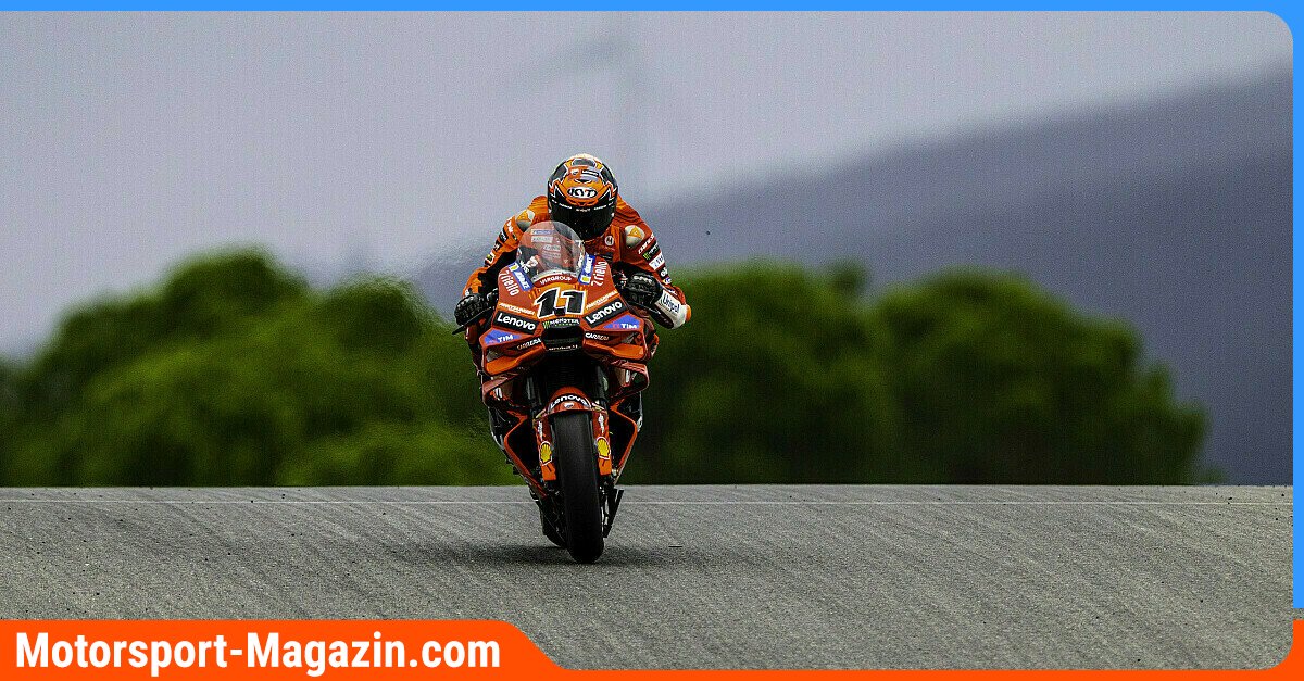 MotoGP-Das-war-spektakul-r-Nicolo-Bulega-beeindruckt-beim-MotoGP-Deb-t-in-Portimao