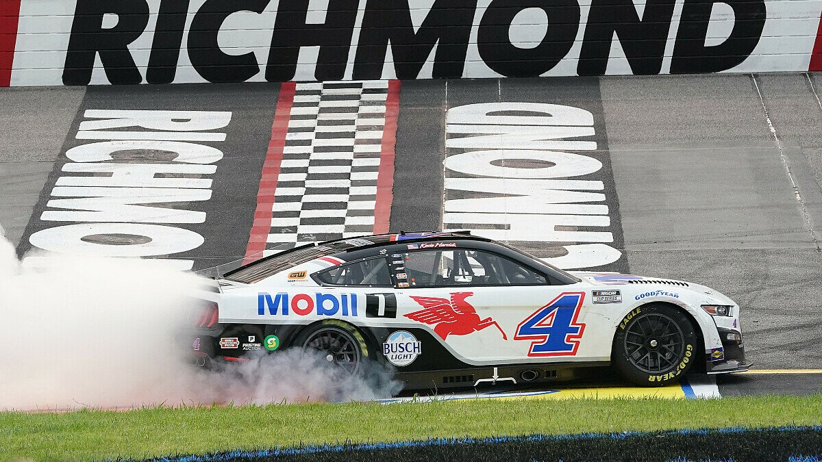 NASCAR Richmond Harvick holt zweiten Sieg in Folge