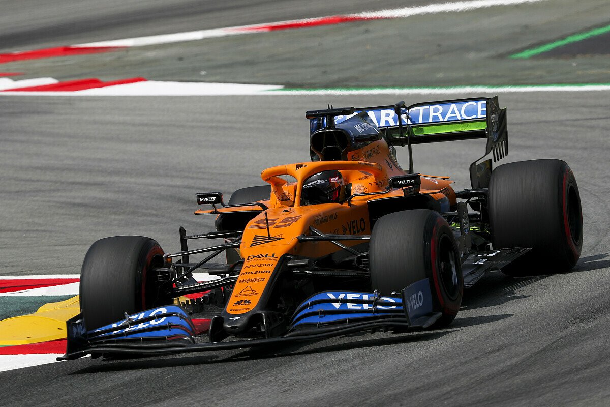 Formel 1 Spanien Carlos Sainz Mclaren Kuhlproblem Ungelost