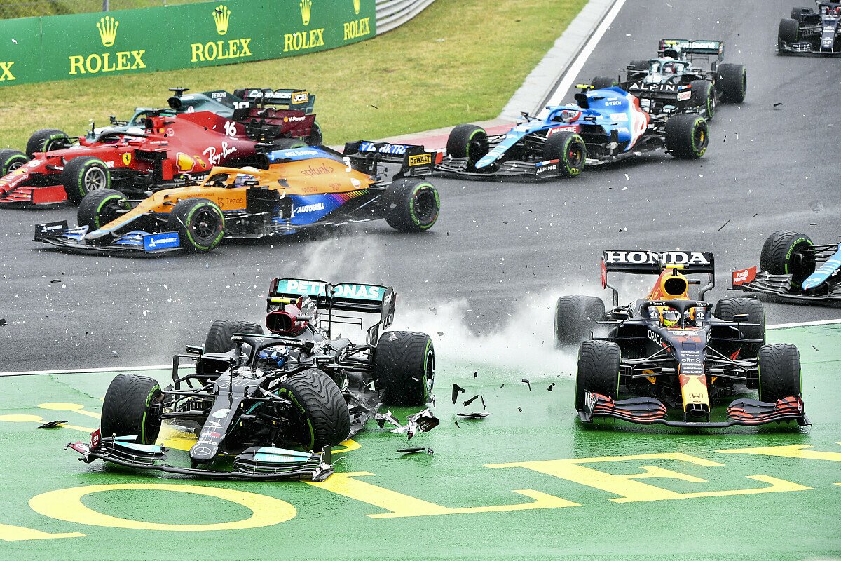 Formel 1 Startunfall In Ungarn Bottas Zerstort Red Bull