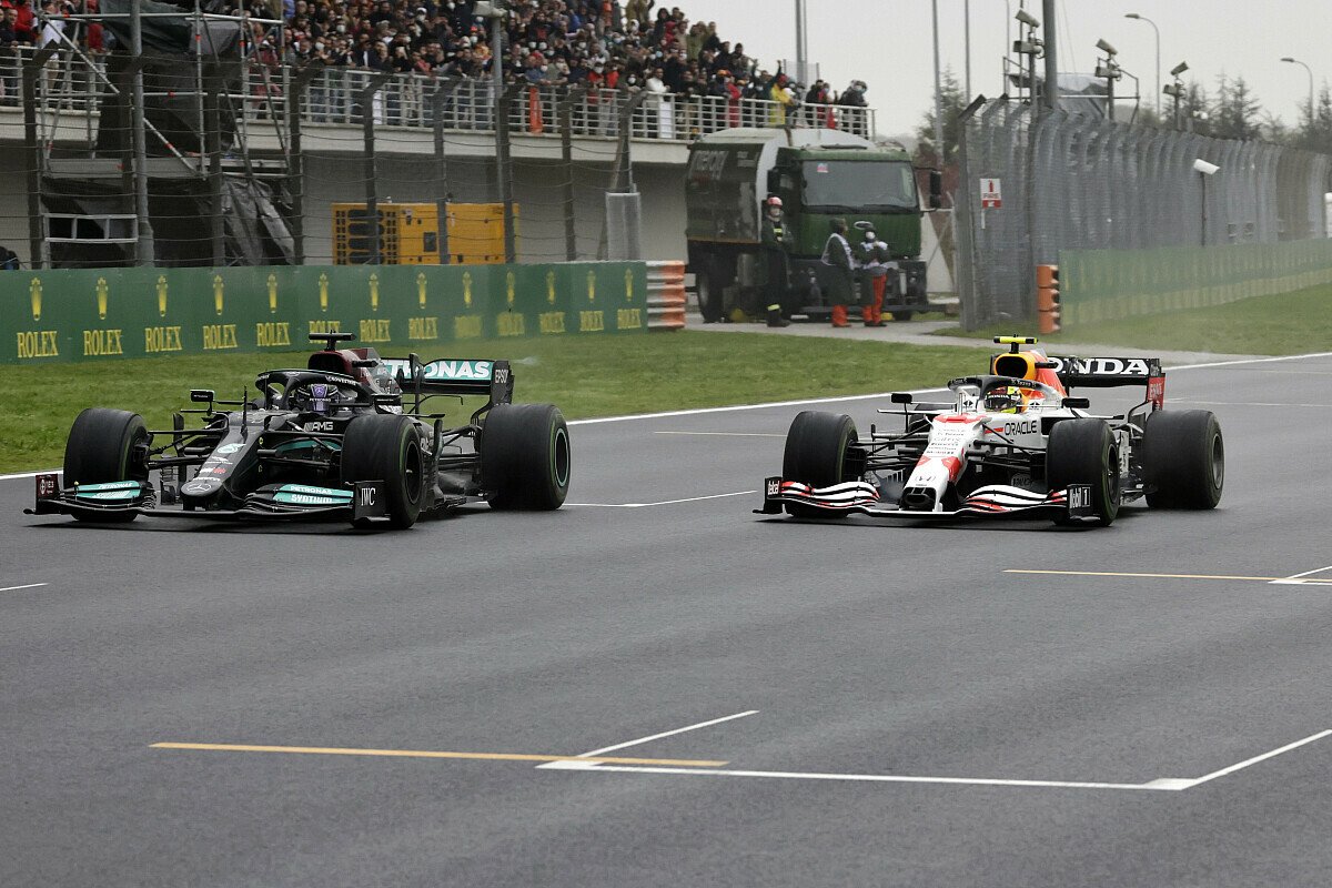 Lewis Hamilton ärgerte sich über die Mercedes-Strategie - war aber selbst daran schuld