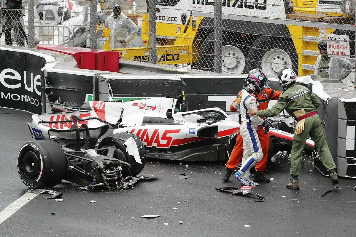 Formel-1-Fahrer von Schumacher-Crash geschockt Autos zu schwer