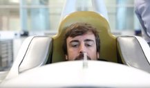Fernando Alonso: Sitzanpassung für die Indy 500 2019 im Video