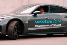 Reifen für E-Autos: Le-Mans-Ikone Benoit Treluyer fährt Hankook