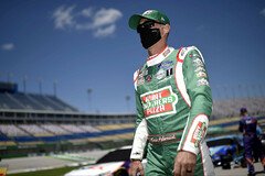 Der Gesamtführende Kevin Harvick steht zum ersten Mal auf Pole Position - Foto: NASCAR