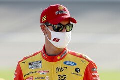 Joey Logano steht zum zweiten Mal auf Pole Position - Foto: NASCAR