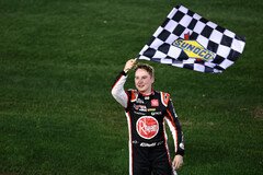 Erster Karrieresieg für Christopher Bell - Foto: NASCAR