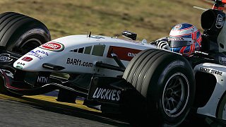 Jenson Button Nach dem Vizetitel im Vorjahr gilt natürlich auch der Aufsteiger des Jahres 2004 als Titelkandidat. Sein Arbeitsgerät scheint derzeit aber noch nicht dazu in Form zu sein., Foto: xpb.cc