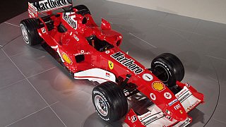 F2005 Bis zum Debüt des neuen F2005 in Barcelona werden Michael Schumacher und Rubens Barrichello noch mit einem überarbeiteten F2004 M Vorlieb nehmen müssen., Foto: Ferrari Press Office