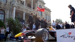 Red Bull Racing Demo-Event in Istanbul (18.07.05)