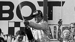 Elio de Angelis hätte am 26. März 2012 seinen 54. Geburtstag gefeiert. Der adelige Italiener galt Anfang der Achtzigerjahre als eines der größten Talente der Formel 1. Für Shadow, Lotus und Brabham bestritt er zwischen 1979 und 1986 in der Königsklasse 108 Weltmeisterschaftsläufe. Zweimal konnte er gewinnen, holte in seiner Karriere insgesamt 122 Punkte und drei Pole-Positions. Neben neun Podiumsplatzierungen brachte er es bis zu seinem Unfalltod in Le Castellet auf 27 Führungsrunden über 143 Kilometer im Oberhaus des Motorsports., Foto: Sutton