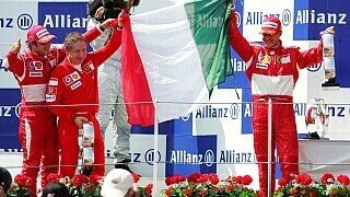 Aber am Ende durfte Ferrari und Michael Schumacher über den zweiten Sieg in Folge jubeln. Mit Alonsos zweitem Platz schrumpfte der Rückstand in der WM aber nur auf 17 Punkte. Dennoch schien Ferrari weiter stärker zu werden., Foto: Sutton