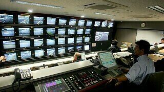 Rennleitung erklärt ihre Arbeitsmethoden