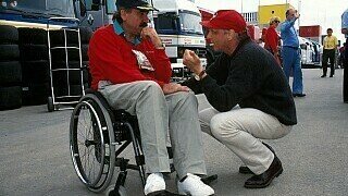Auch zu ehemaligen Kollegen wie Niki Lauda hatte er noch guten Kontakt. Lauda und auch Emerson Fittipaldi oder Jacky Stewart erwiesen Regazzoni am Donnerstag zusammen mit tausend Menschen in Lugano die letzte Ehre., Foto: Sutton