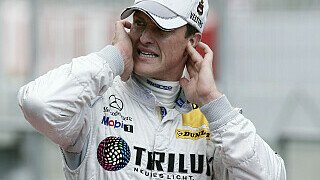 2010 wird sich Schumacher erneut in einer Mercedes-Benz C-Klasse versuchen., Foto: DTM