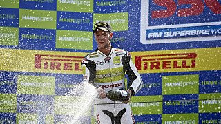 Sein erster Doppelsieg gelang Jonathan Rea im Jahr 2010 auf dem Dutch TT-Circuit in Assen. Zu diesem Zeitpunkt bestritt Rea seine dritte Saison in der Superbike-Liga und ging für das Ten-Kate-Honda-Team an den Start. Einzelsiege waren Rea bis dahin schon vergönnt, aber auf dem historischen Rundkurs gelang dem Nordiren sein erster Doppelsieg., Foto: Honda