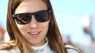 Simona de Silvestro: Hübsche Renn-Lady Simona de Silvestro: Hübsche Renn-Lady