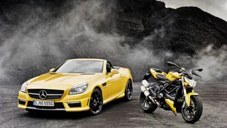 SLK 55 AMG & Ducati Streetfighter 848 SLK 55 AMG & Ducati Streetfighter 848