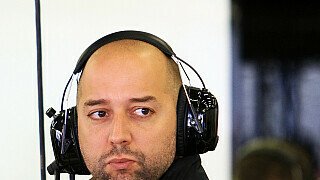 Lotus gilt als sinkendes Schiff Lotus gilt als sinkendes Schiff