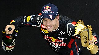 La Gazzetta dello Sport, Italien: Vettel überholt. Dank Neweys Genialität übernimmt Vettel wieder die Führung. Jetzt wird es schwer für Alonso., Foto: Sutton