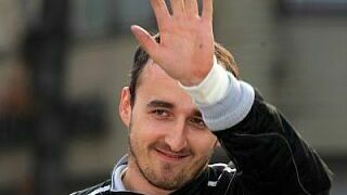 Robert Kubica hat in seiner Karriere viele Höhen und Tiefen erlebt. Highlight dabei war sein Sieg im BMW-Sauber in Montreal 2008. Genau an diesem Ort hat der Pole nur ein Jahr zuvor einen der schrecklichsten Unfälle der jüngeren Formel-1-Geschichte beinahe unverletzt überlebt. Im Februar 2011 erlitt Kubica einen schweren Rallye-Unfall, der ihn lange Zeit außer Gefecht setzte. Im Januar 2012 rutschte er auf Glatteis aus und brach sich erneut das rechte Bein, kämpfte sich jedoch zurück und glänzte bei unterklassigen Rallyes. Der Pole arbeitet fieberhaft an seiner Rückkehr an die Spitze des Motorsports und testet nun für Mercedes im DTM-Boliden. , Foto: Citroen