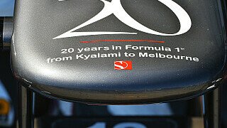 Sauber zelebriert in Melbourne "20 Jahre Formel 1". Seit 1993 dabei, sind nur Ferrari, McLaren und Williams noch "älter"., Foto: Sutton