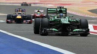 Premiere: Caterham sticht Marussia aus