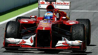 Fernando Alonso: Der Spanier holte einen überragenden Heimsieg in Barcelona. Am Start aggressiv, wenige Runden später mit der richtigen Strategie und einem perfekten Angriff auf Nico Rosberg an der Spitze. In Führung liegend war Alonso nicht mehr zu stoppen und kontrollierte das Rennen. Note: 1, Foto: Sutton