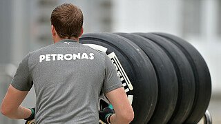 Reifentest: Mercedes nicht im Dunkeln gelassen