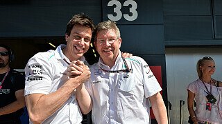Silverstone stand ganz unter dem Motto: Piep, piep, piep, wir ham uns alle lieb! Ob Toto Wolff und Ross Brawn..., Foto: Sutton