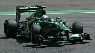 Caterham steht hinter seinen Piloten