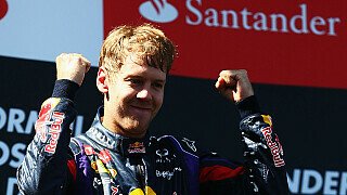 Es ist vollbracht! Sebastian Vettel feierte auf dem Nürburgring nicht nur den ersten Sieg auf deutschem Boden, sondern konnte auch erstmalig im Monat Juli gewinnen. Darüber hinaus gewann der Red-Bull-Pilot zum ersten Mal seit Italien 2011 wieder ein in Europa ausgetragenes Rennen., Foto: Red Bull