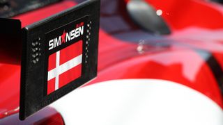 Aufkleber zur Erinnerung an Allan Simonsen Aufkleber zur Erinnerung an Allan Simonsen