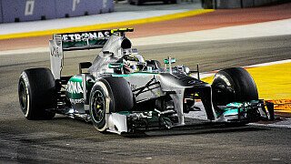 Mercedes zweite Kraft in Singapur