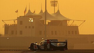 Bahrain: Toyota auch im Dunkeln vorne