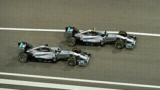 Gazzetta dello Sport, Italien: Was für eine Show! Aber ohne Ferrari. Hamilton bezwingt Rosberg nach einem langen Duell. Ihr Wettkampf lässt die Langeweile der ersten zwei Rennen vergessen., Foto: Sutton