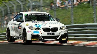 BMW M235i Cup - Tabellenführung für Adrenalin